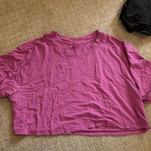 lululemon athletica Magenta Crop Top